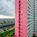 Great Choice And Cozy 2Br At Green Pramuka City Apartment By Travelio