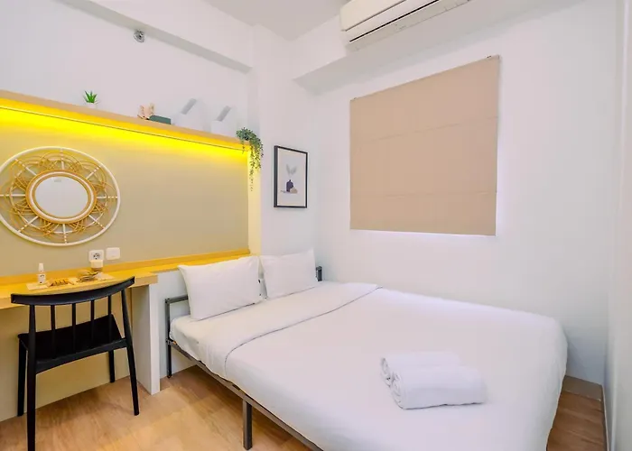 Great Choice And Cozy 2Br At Green Pramuka City Apartment By Travelio